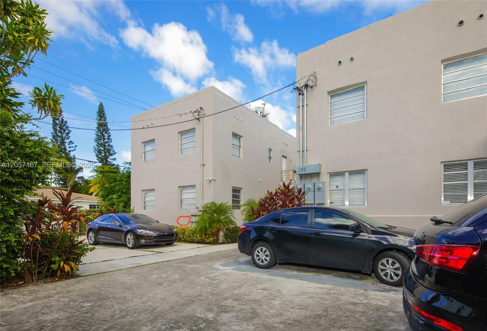 560 Michigan Ave, Miami Beach, FL 33139 photo 3