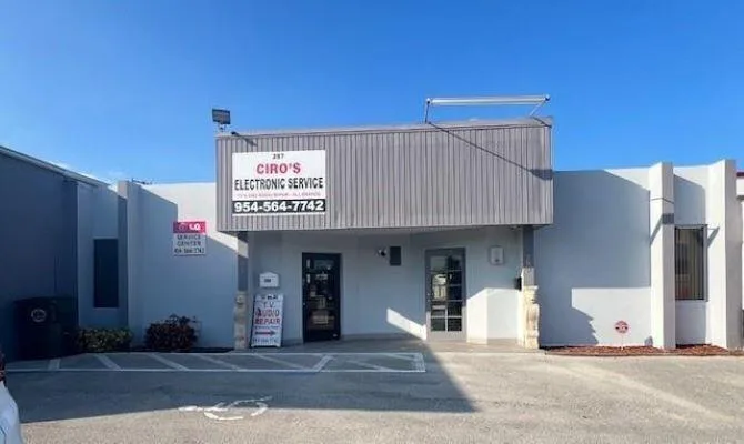 287 E Oakland Park Boulevard, Fort Lauderdale, FL 33334