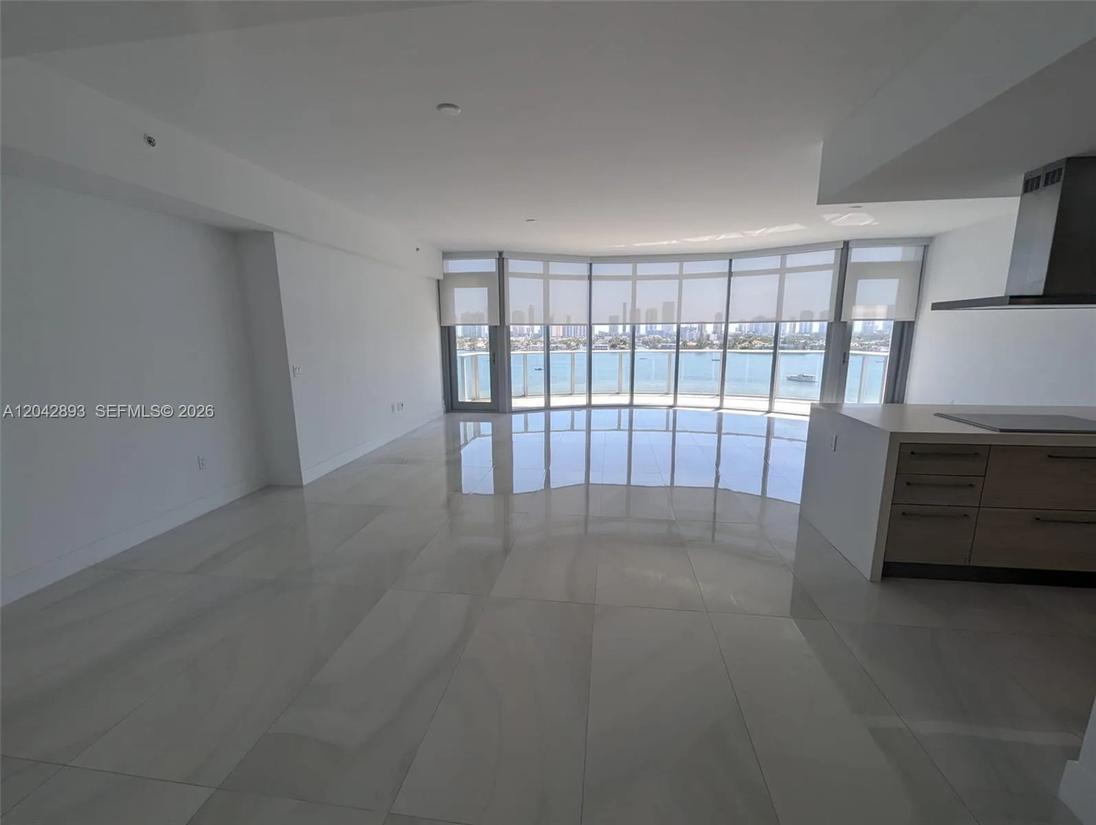 17111 E Biscayne Blvd # 1011, North Miami Beach, FL 33160 photo 12