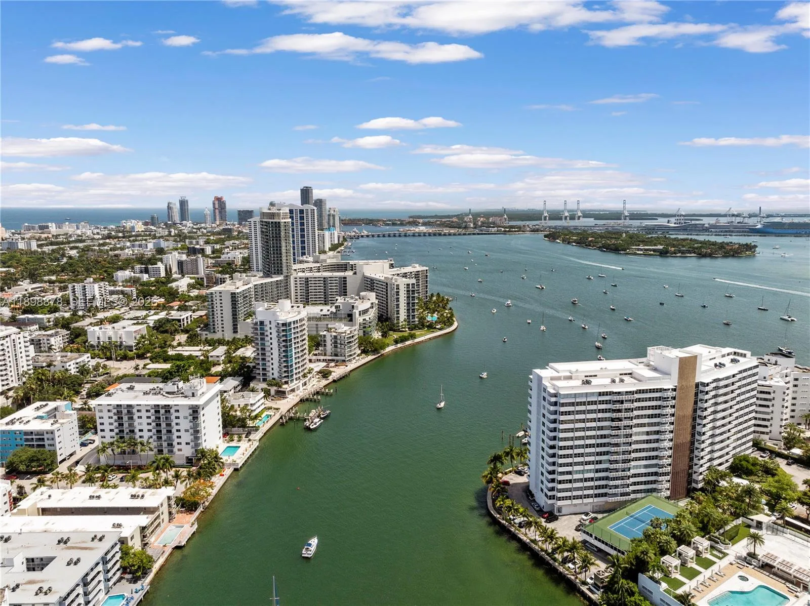 1673 Bay Rd # 405, Miami Beach, FL 33139 photo 3