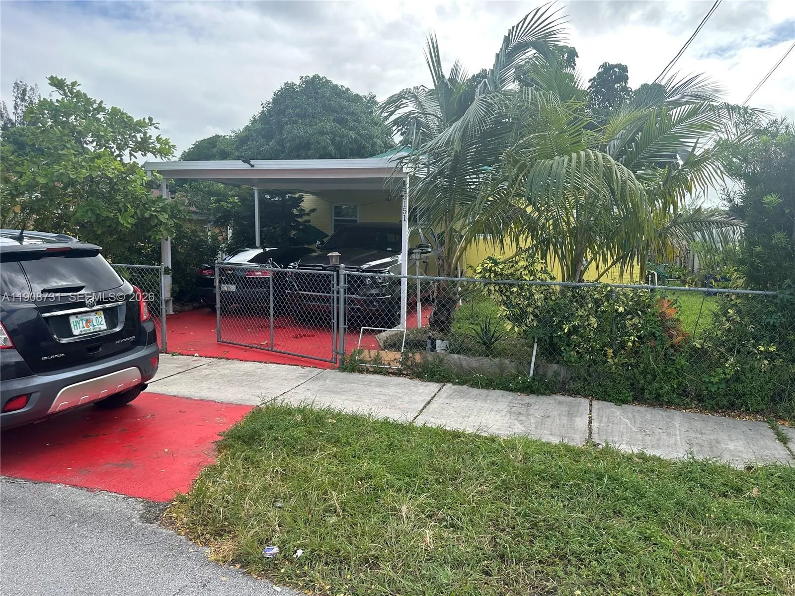 15151 Railroad Dr, Miami Gardens, FL 33054 photo 2