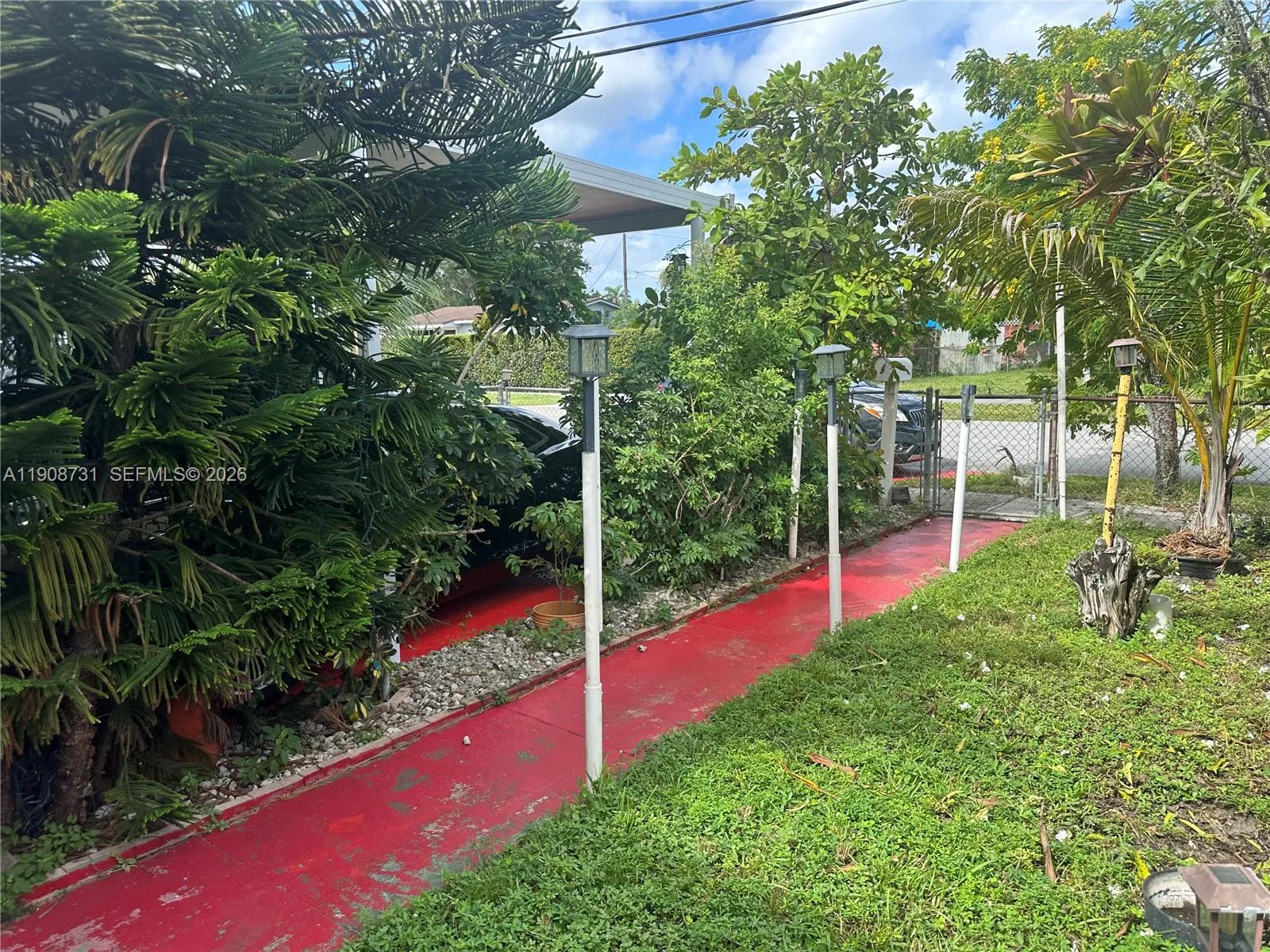 15151 Railroad Dr, Miami Gardens, FL 33054 photo 3