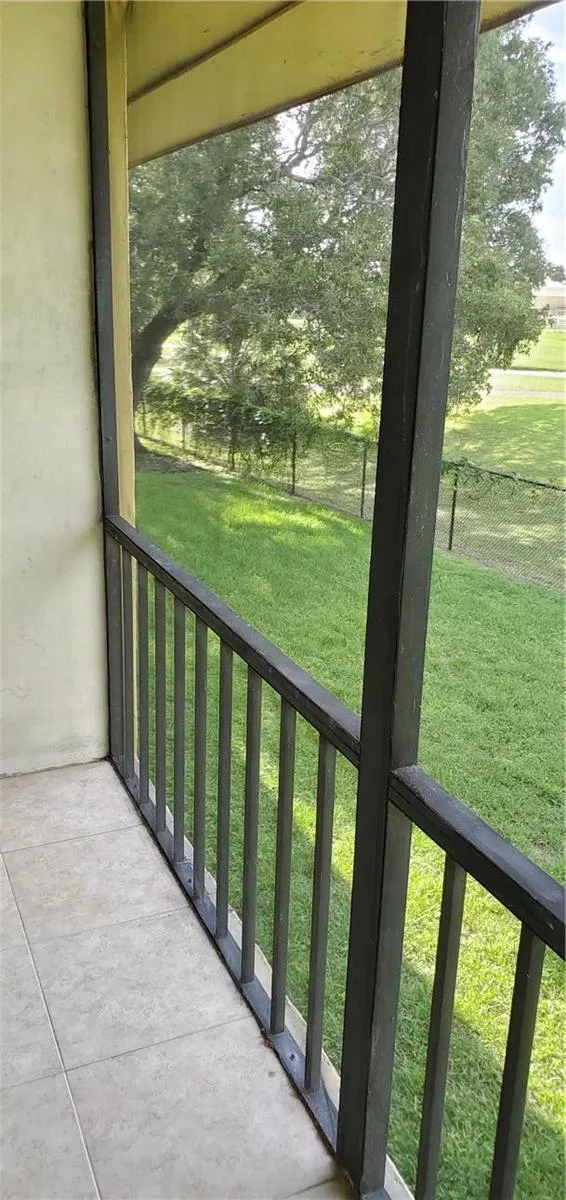 7900 FAIRVIEW Drive # 206, Tamarac, FL 33321 photo 11
