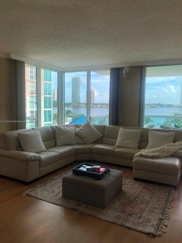 3370 Hidden Bay Dr # 712, Aventura, FL 33180 photo 5