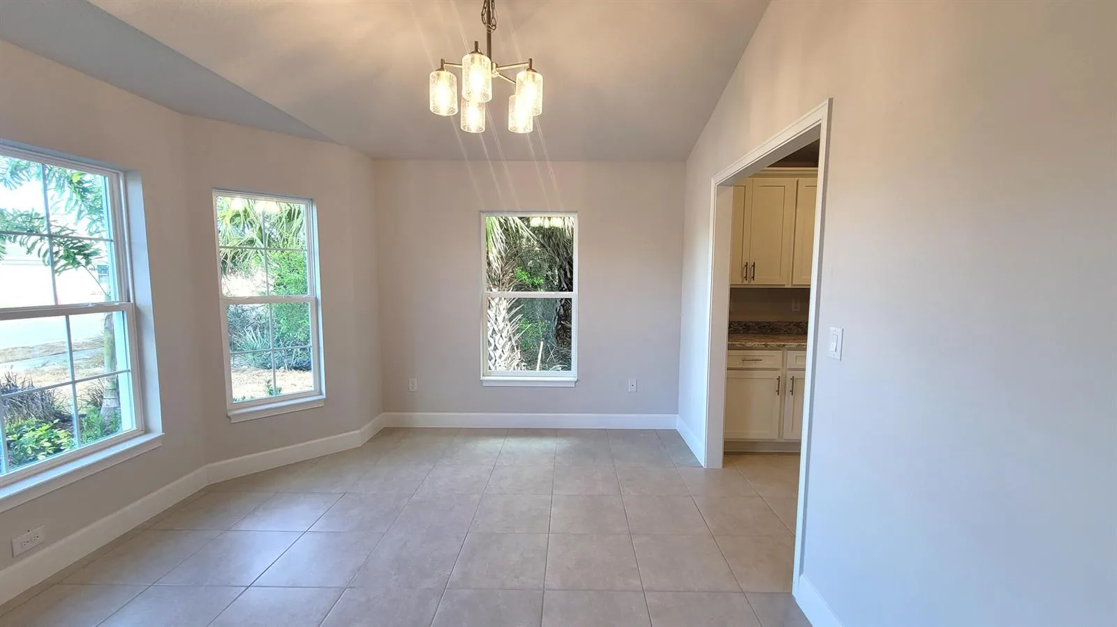 8844 Waterstone Boulevard, Fort Pierce, FL 34951 photo 2