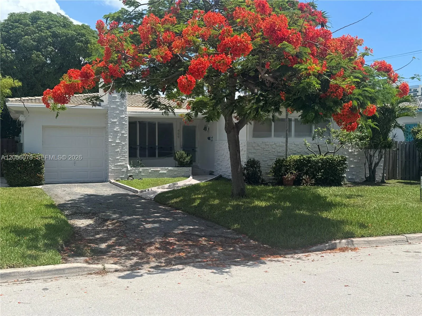 409 91st St, Surfside, FL 33154 photo 4
