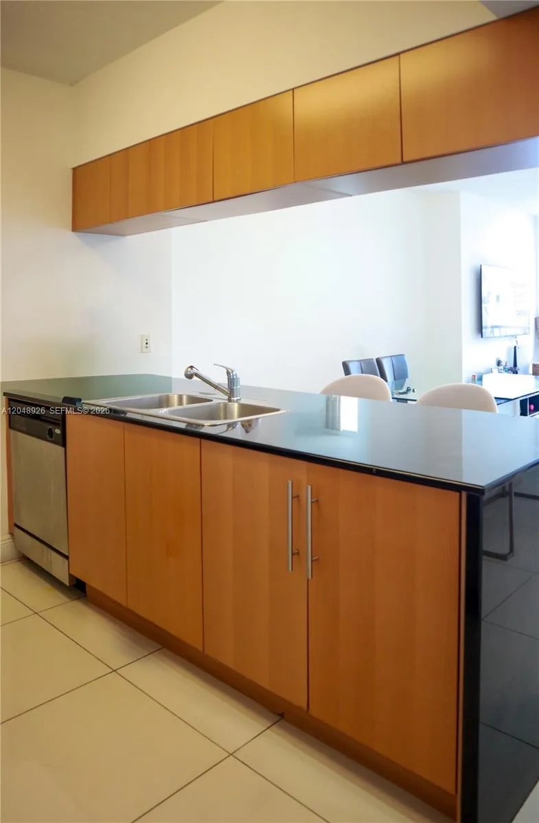 1750 N Bayshore Dr # 3611, Miami, FL 33132 photo 12
