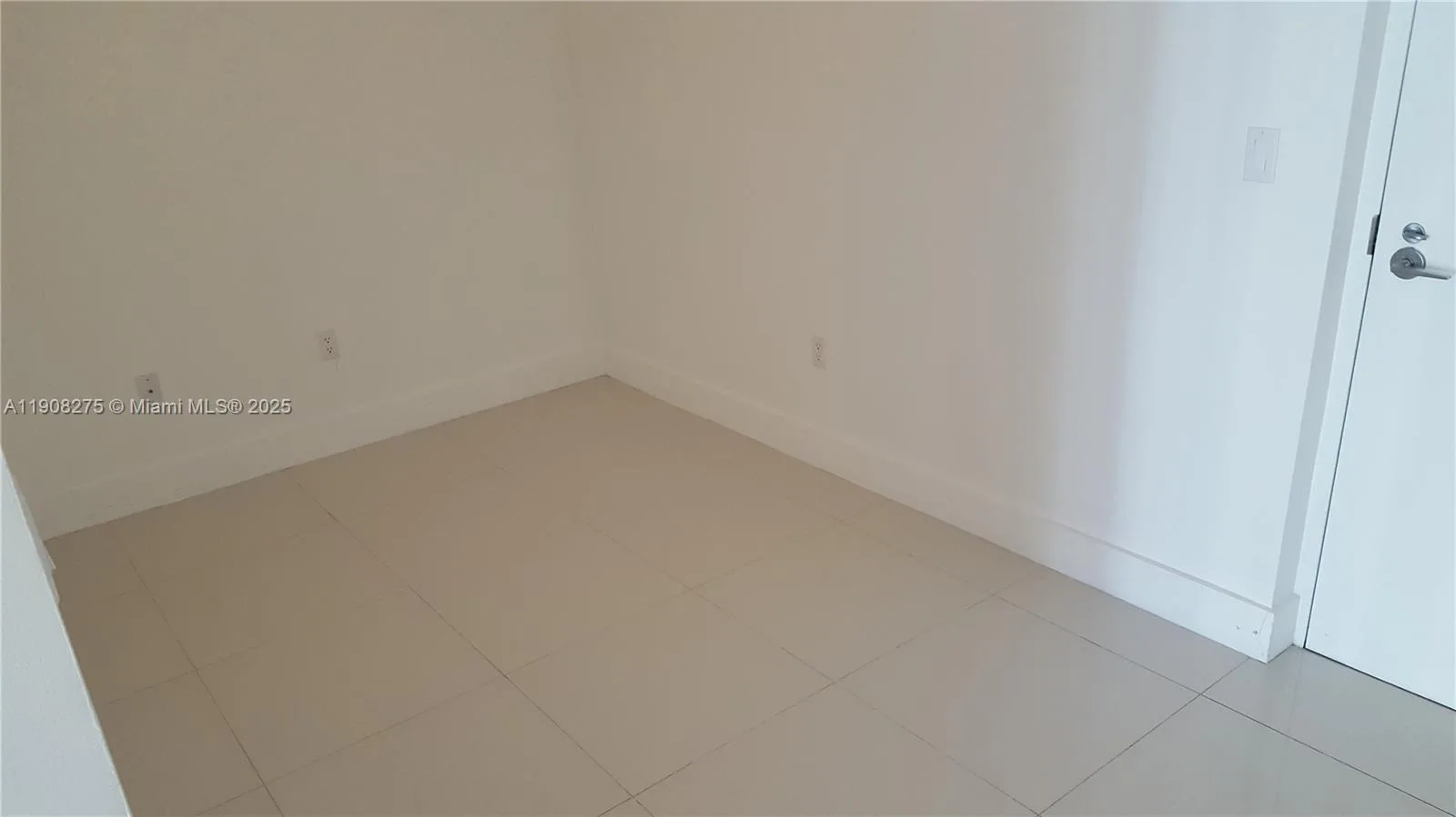 79 SW 12 ST # 1910-S, Miami, FL 33130 photo 3