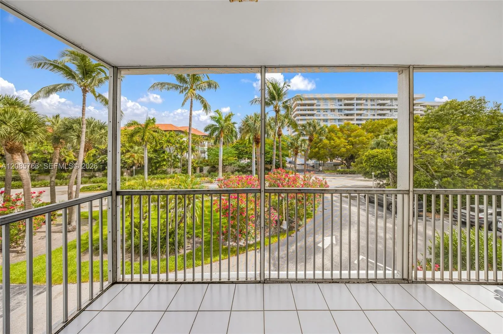 150 Ocean Lane Dr # 2H, Key Biscayne, FL 33149
