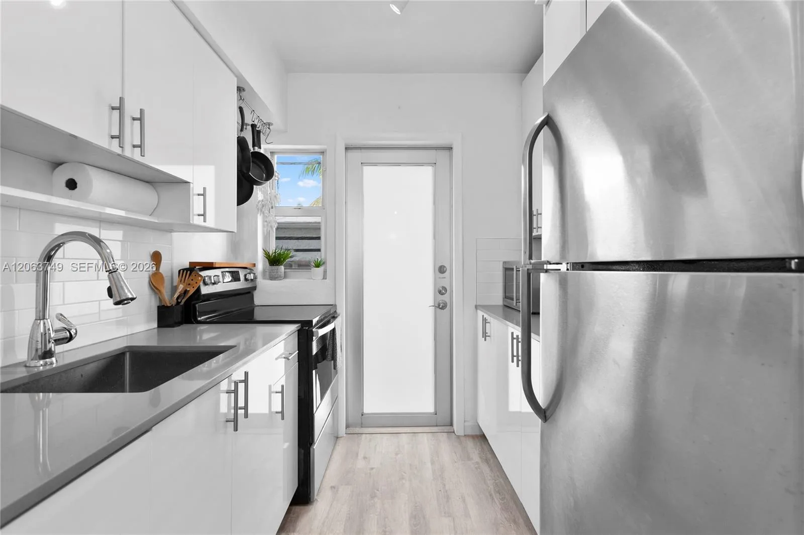 641 Espanola Way # 24, Miami Beach, FL 33139 photo 9