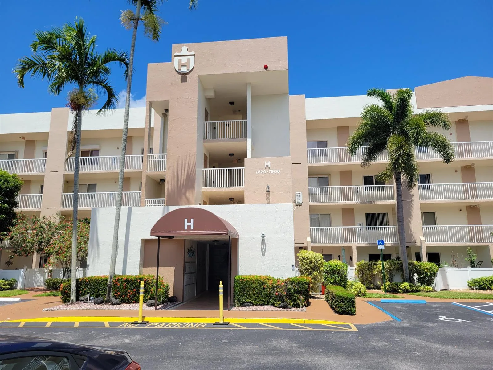 7878 Trent Drive # 308, Tamarac, FL 33321
