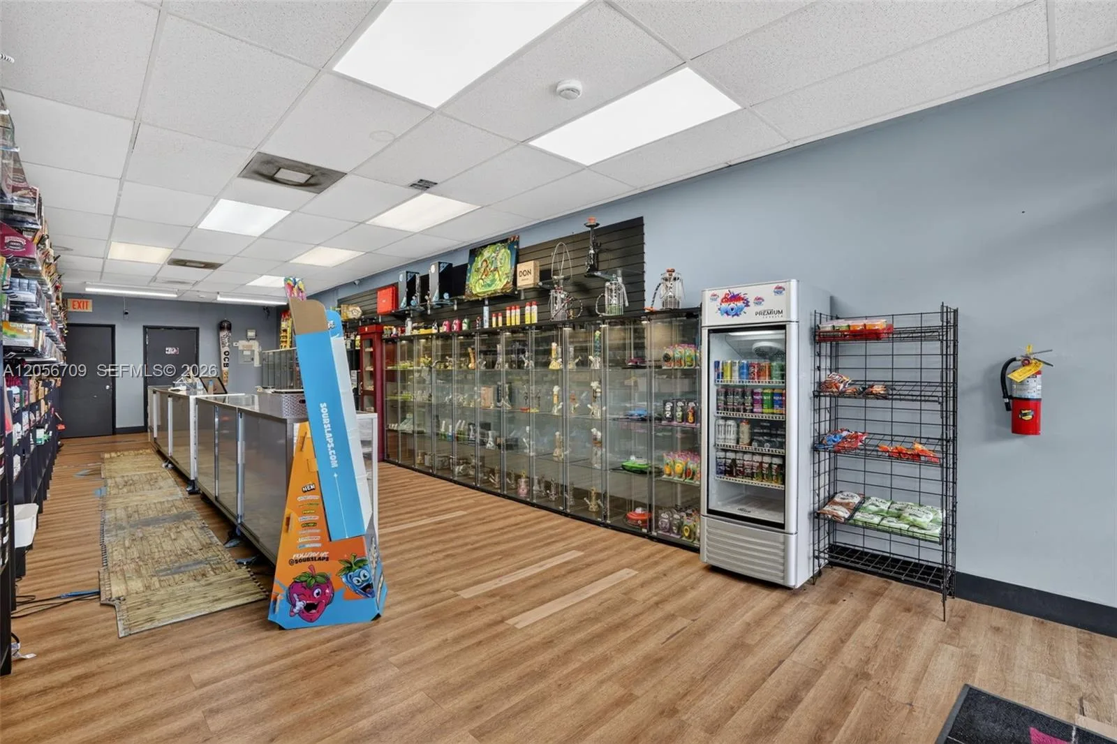 Smoke Shop for Sale in Coral Gables, Coral Gables, FL 33134 photo 3