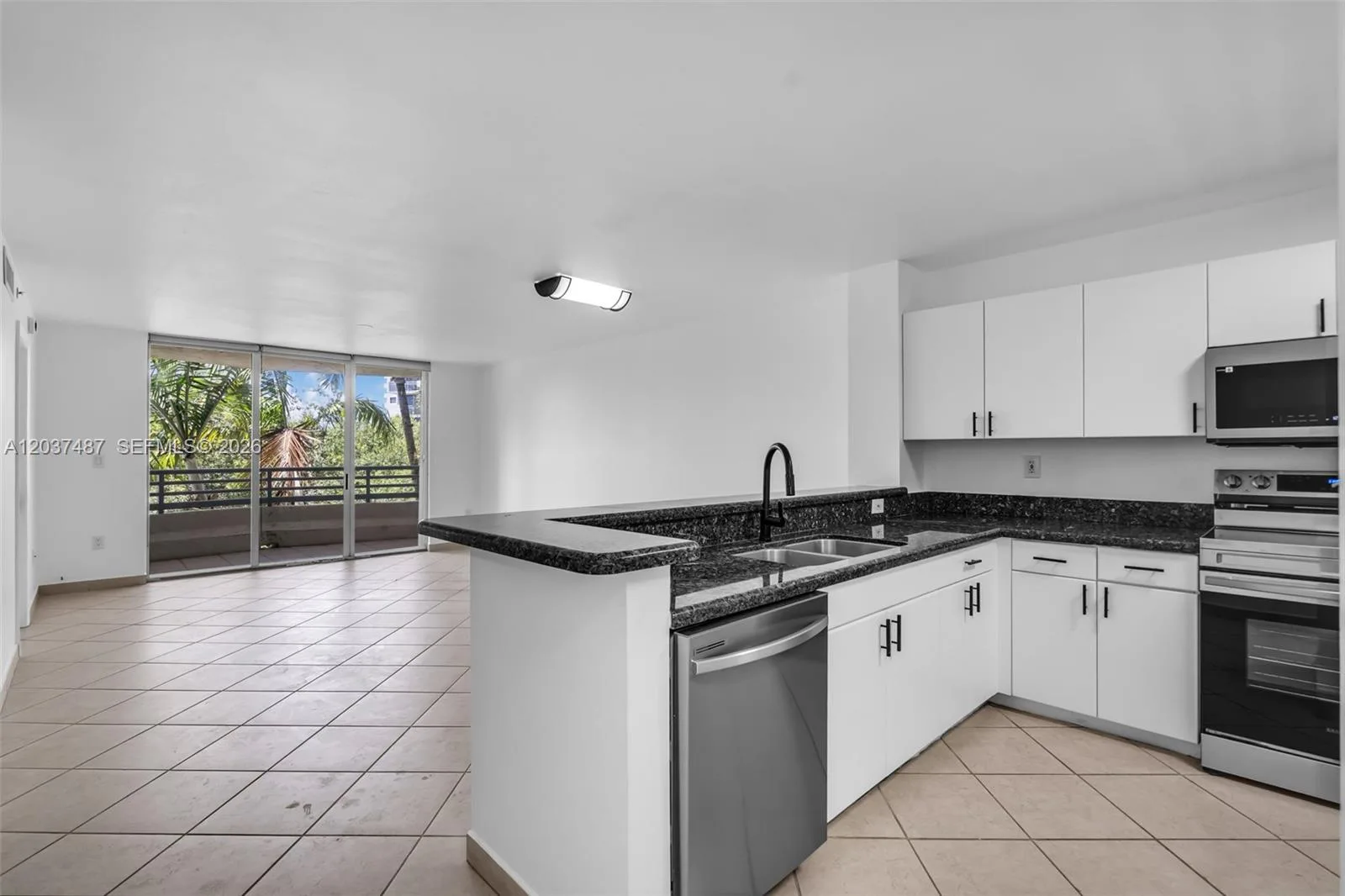 1401 Bay Rd # 409, Miami Beach, FL 33139