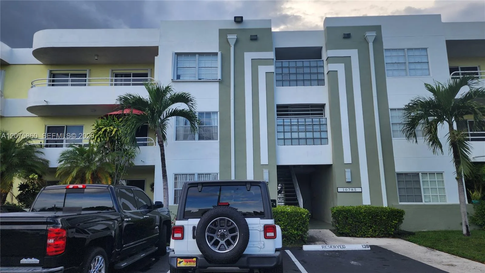 10785 SW 108th Ave # 105, Miami, FL 33176