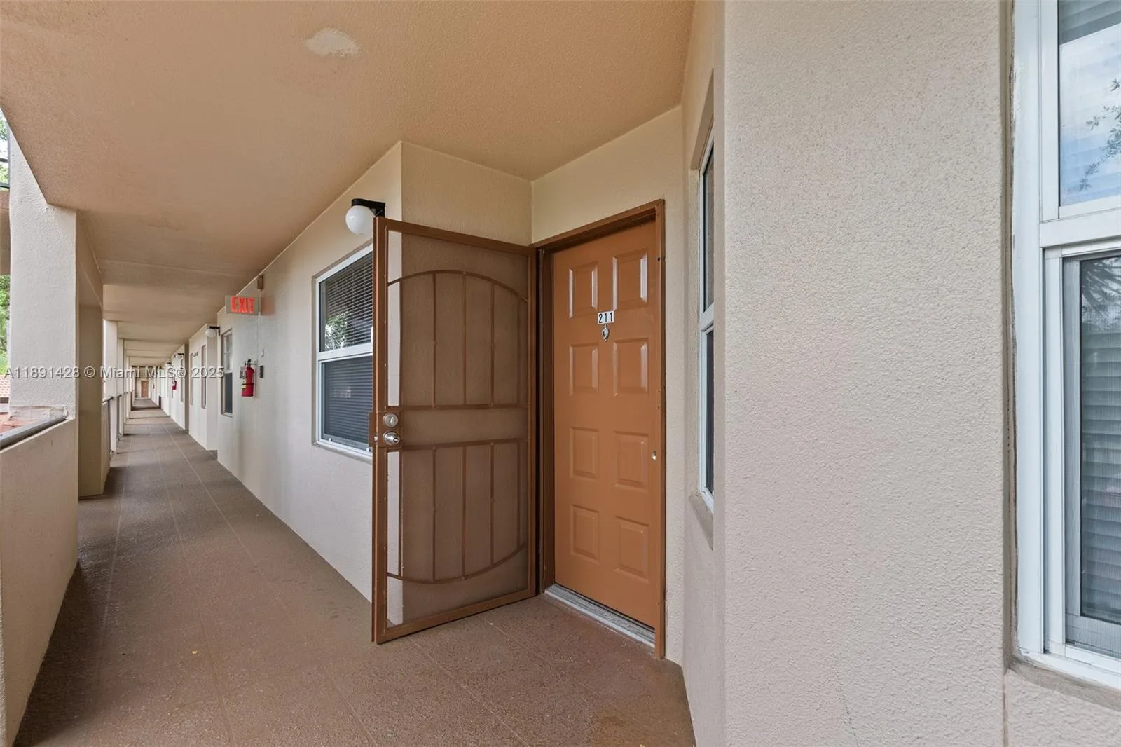 1251 SW 125th Ave # 211T, Pembroke Pines, FL 33027 photo 4