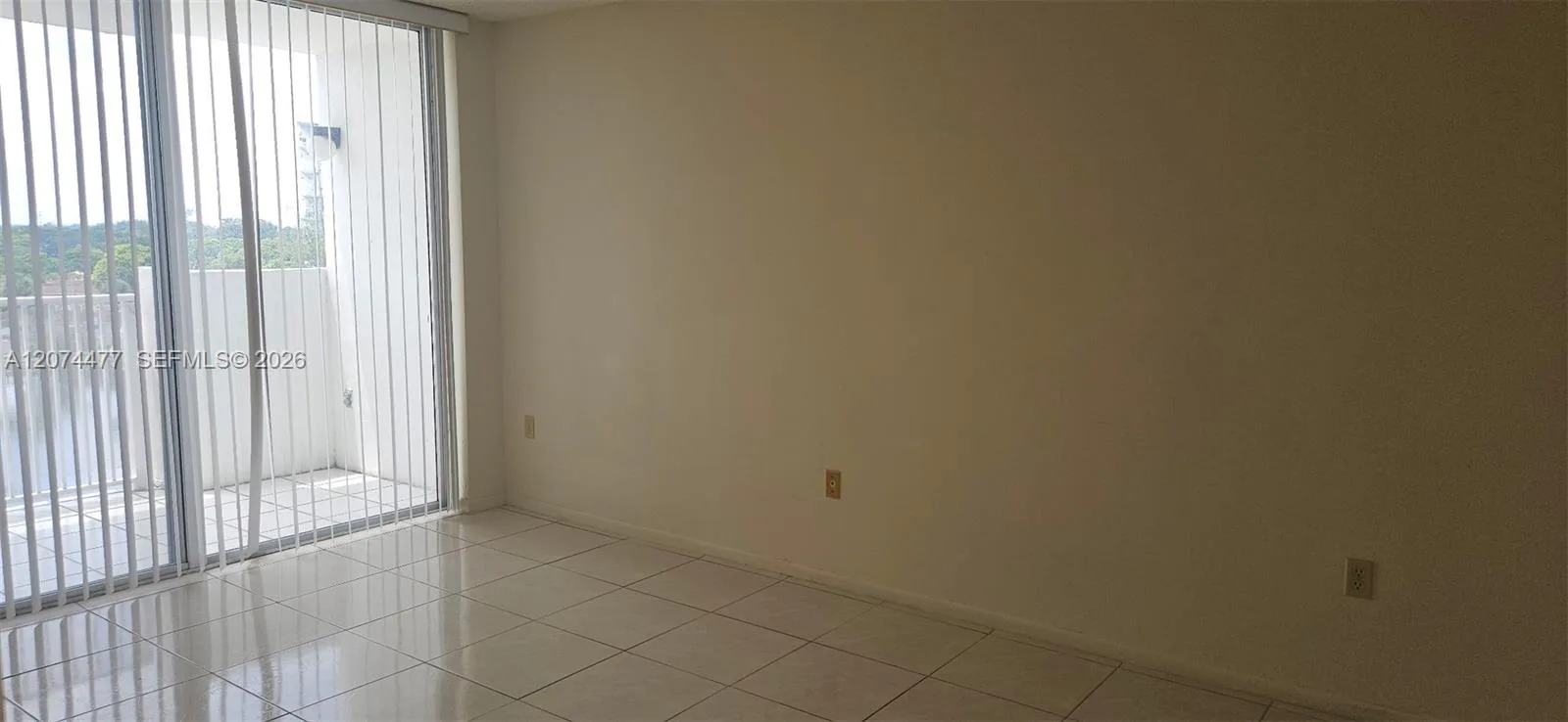 1300 NE Miami Gardens Dr # 609E, Miami, FL 33179 photo 12