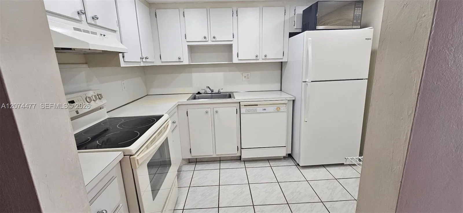 1300 NE Miami Gardens Dr # 609E, Miami, FL 33179 photo 7