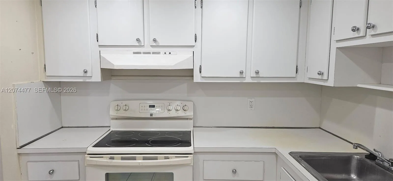 1300 NE Miami Gardens Dr # 609E, Miami, FL 33179 photo 8