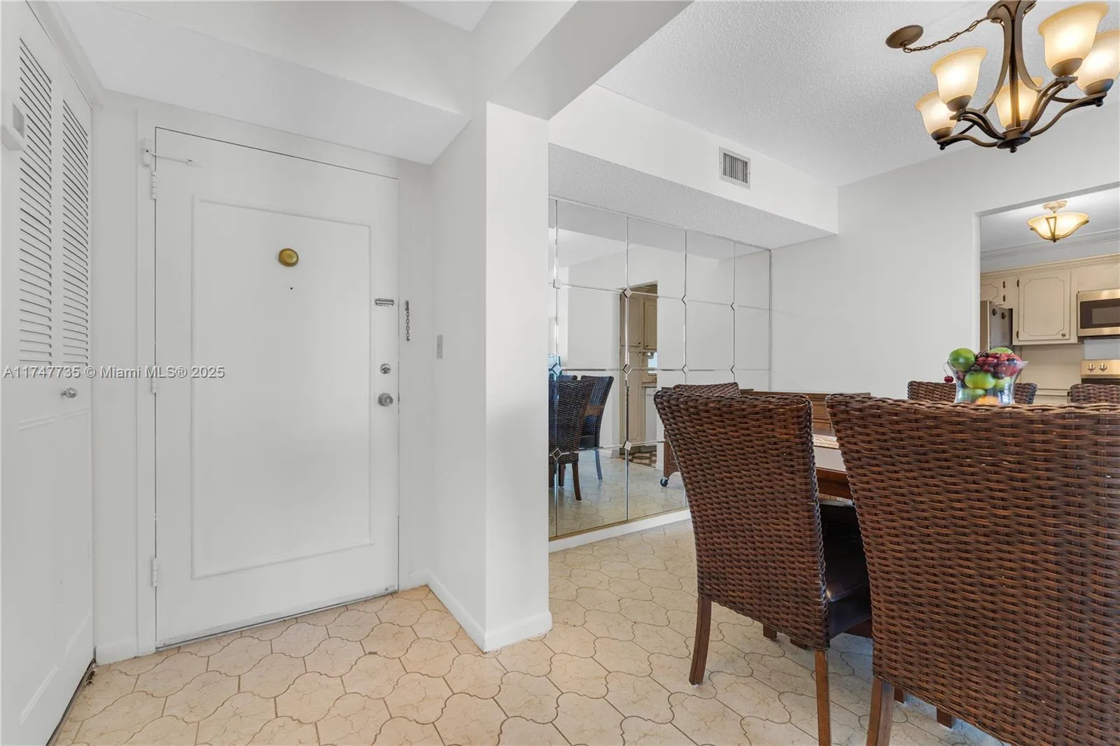 401 NE 14th Ave # 603, Hallandale Beach, FL 33009 photo 11