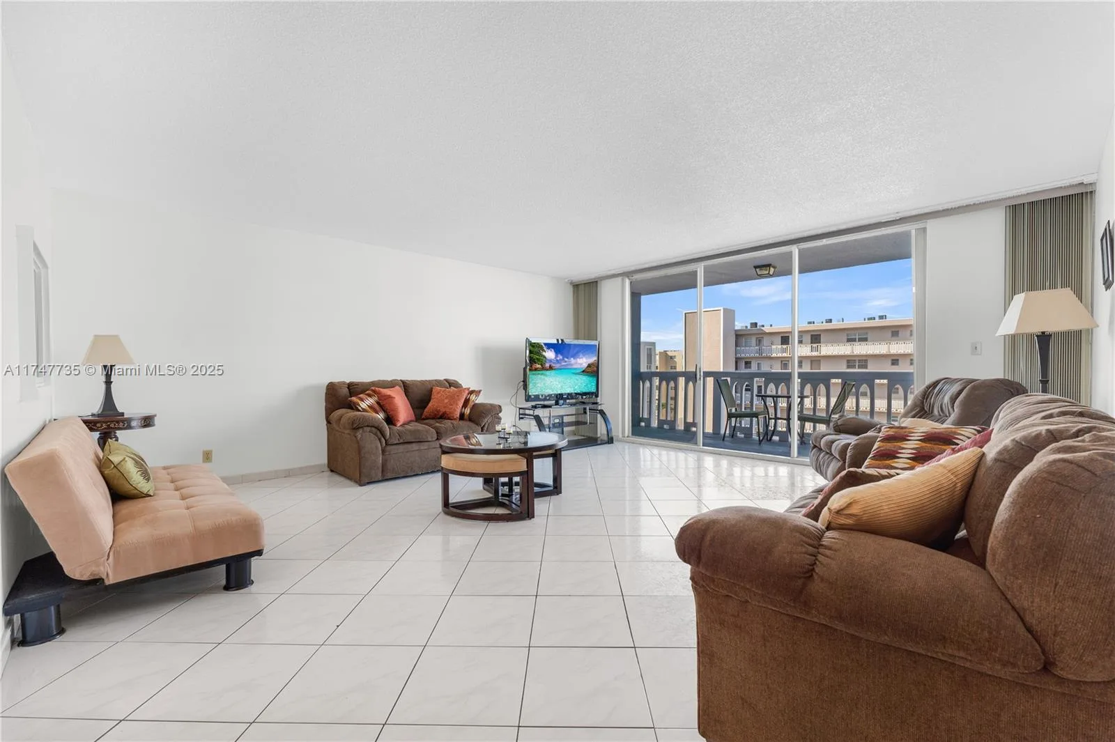 401 NE 14th Ave # 603, Hallandale Beach, FL 33009 photo 13