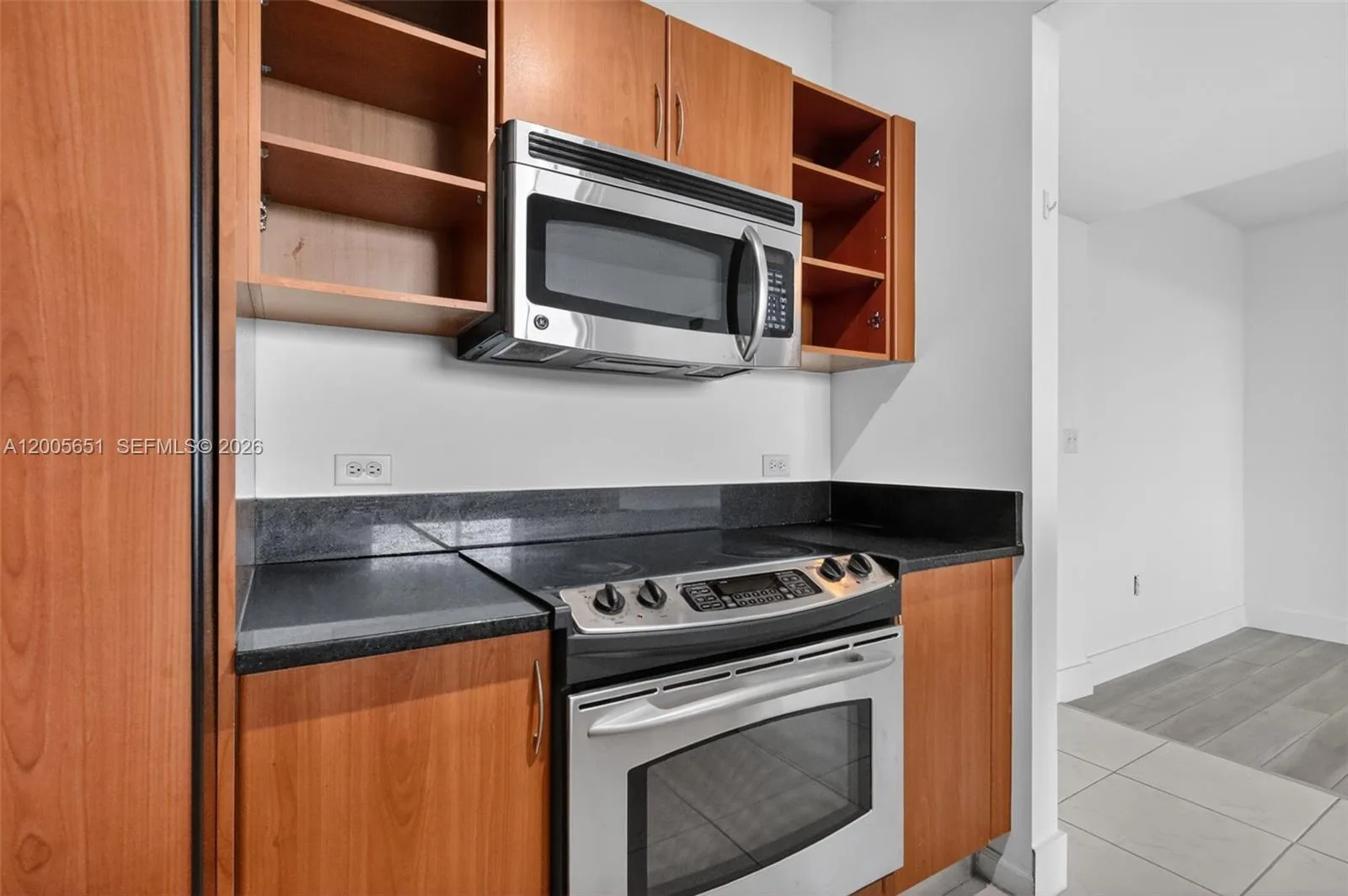 2775 NE 187th St # 202, Aventura, FL 33180 photo 11