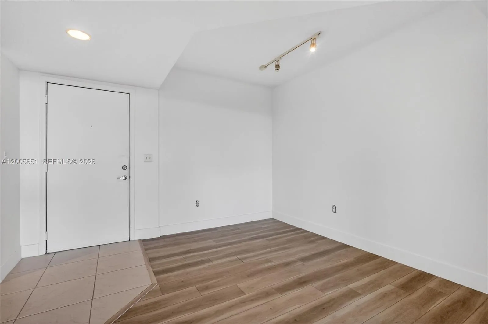 2775 NE 187th St # 202, Aventura, FL 33180 photo 7