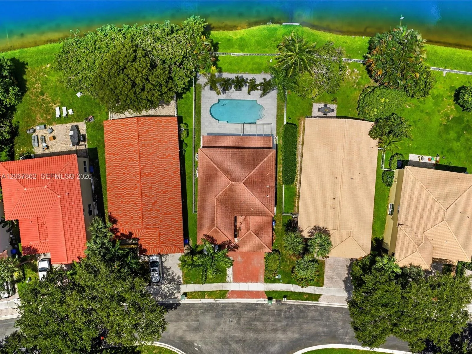 1800 NW 78th Ave, Pembroke Pines, FL 33024 photo 11