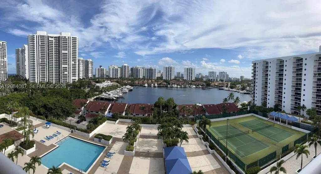3640 Yacht Club # 1807, Aventura, FL 33180