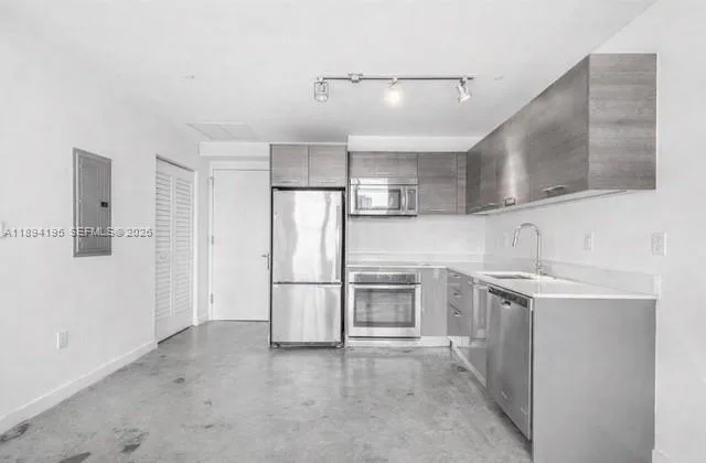 151 SE 1st St # 3109, Miami, FL 33131 photo 11