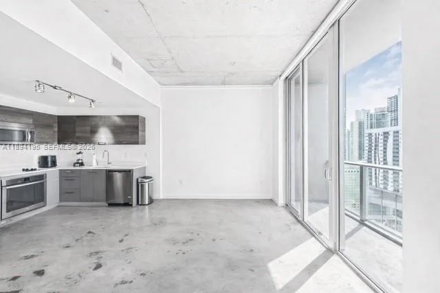 151 SE 1st St # 3109, Miami, FL 33131 photo 9