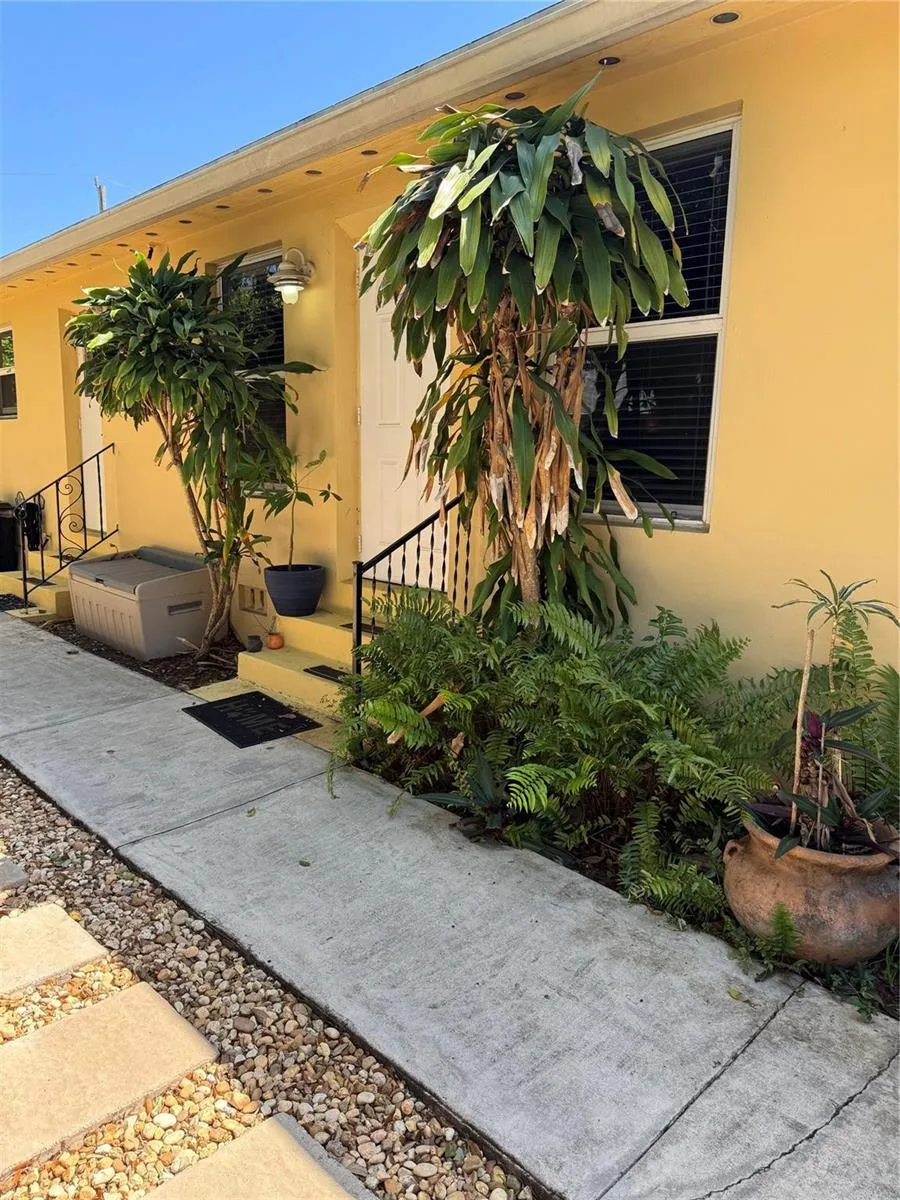 1123 N 17th Avenue # 1, Hollywood, FL 33020 photo 4