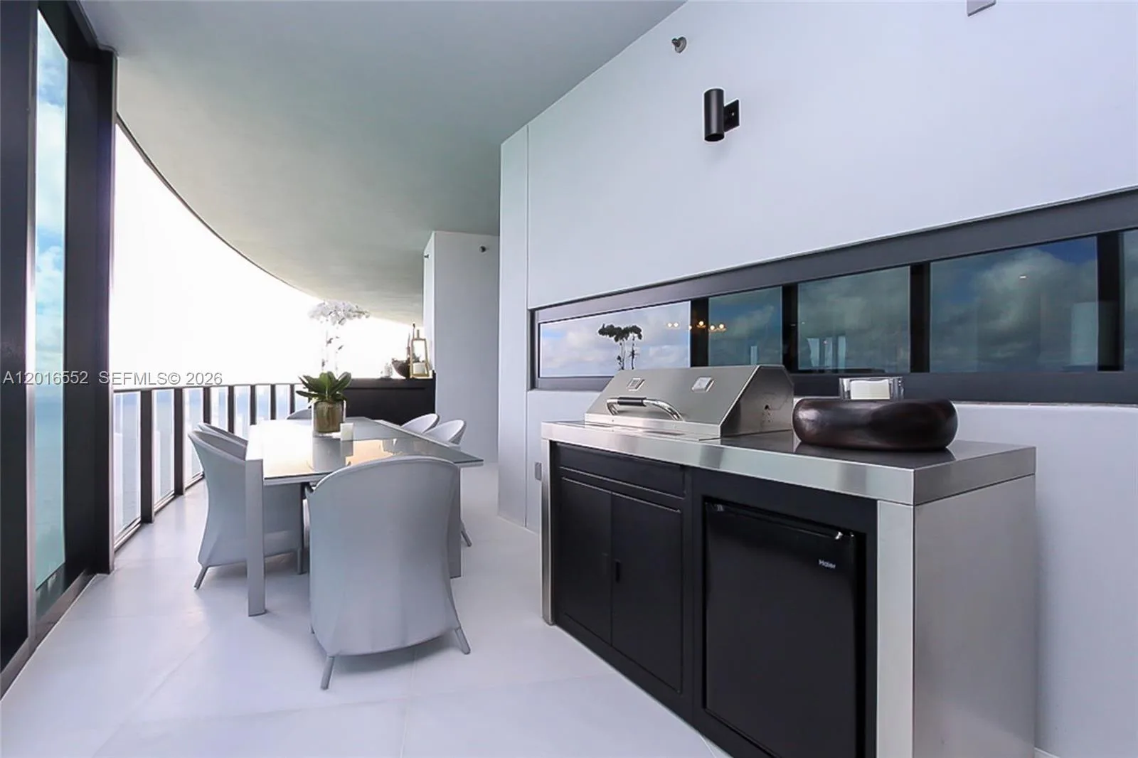 18555 Collins Ave # 4605, Sunny Isles Beach, FL 33160 photo 5