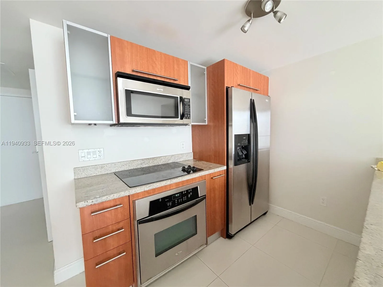 185 SW 7 ST # 2404, Miami, FL 33130
