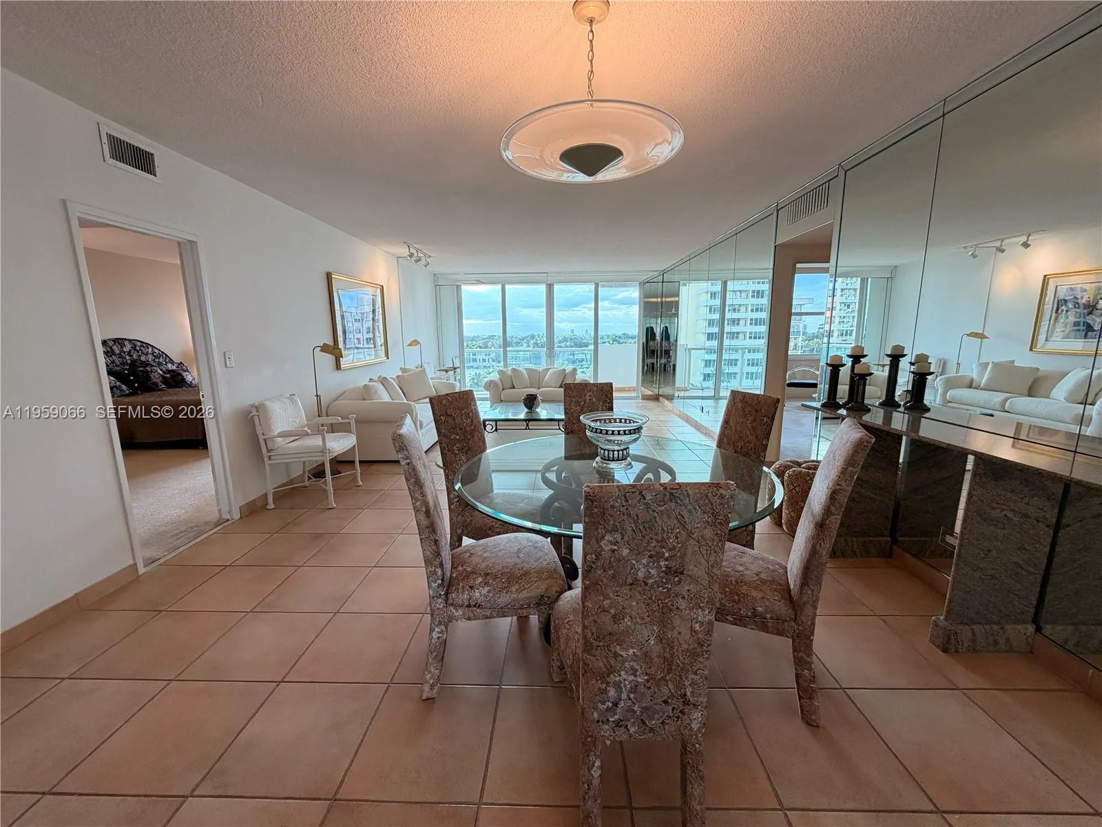 5601 Collins Ave # 720, Miami Beach, FL 33140 photo 4