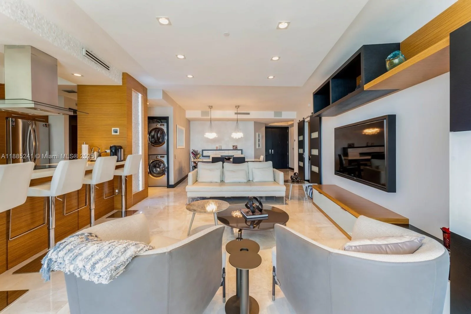 808 Brickell Key # 1406, Miami, FL 33131 photo 3