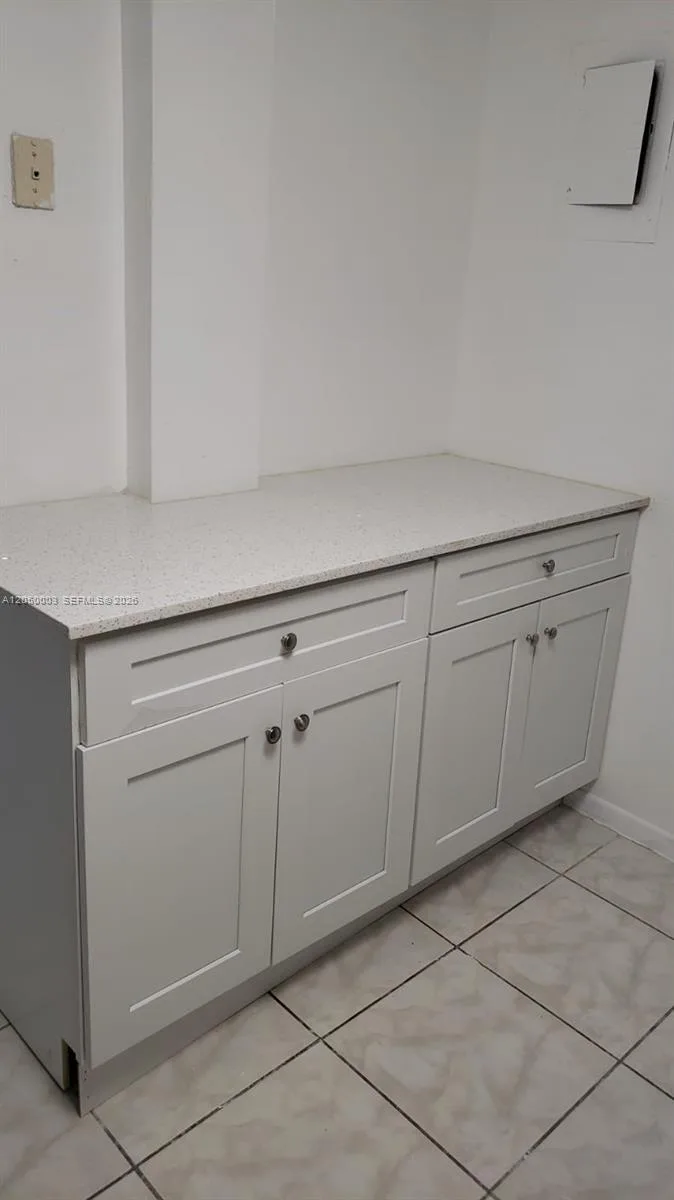 500 Executive Center Dr # 4E, West Palm Beach, FL 33401 photo 7
