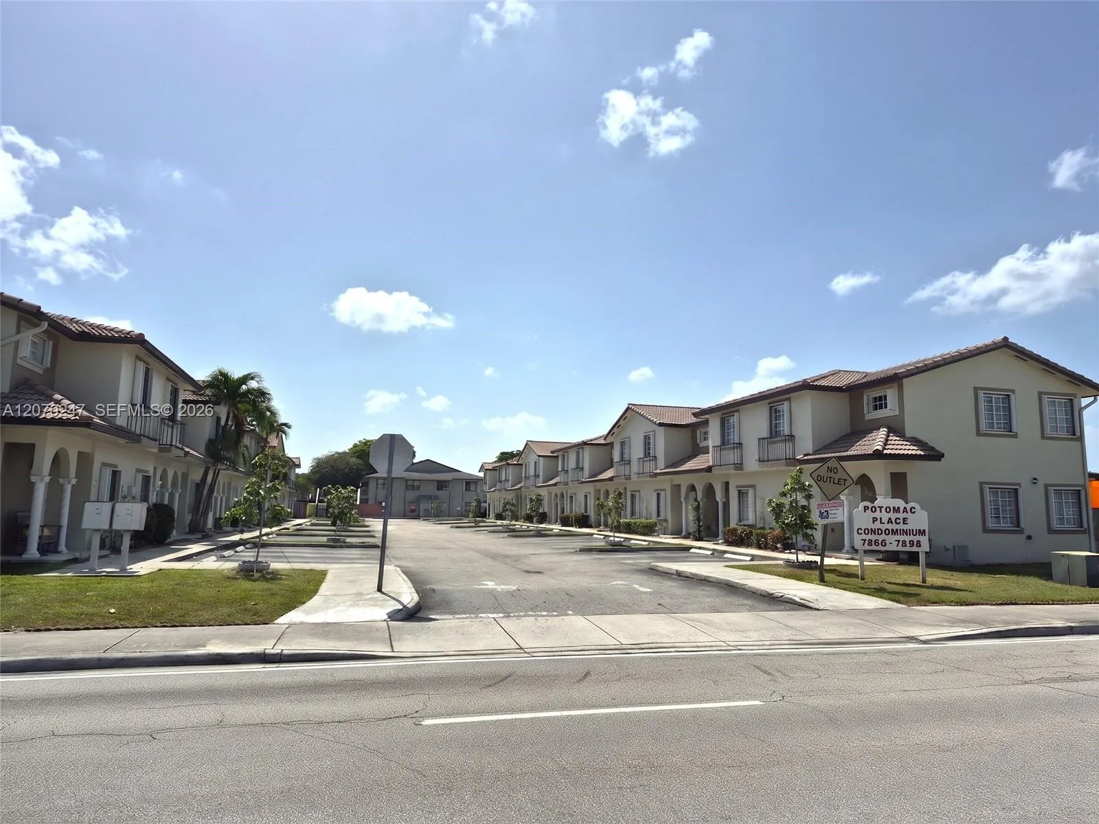 7366 SW 152nd Ave # 103, Miami, FL 33193