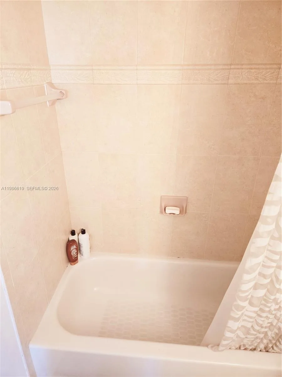 1650 Coral Way # 702, Miami, FL 33145 photo 10