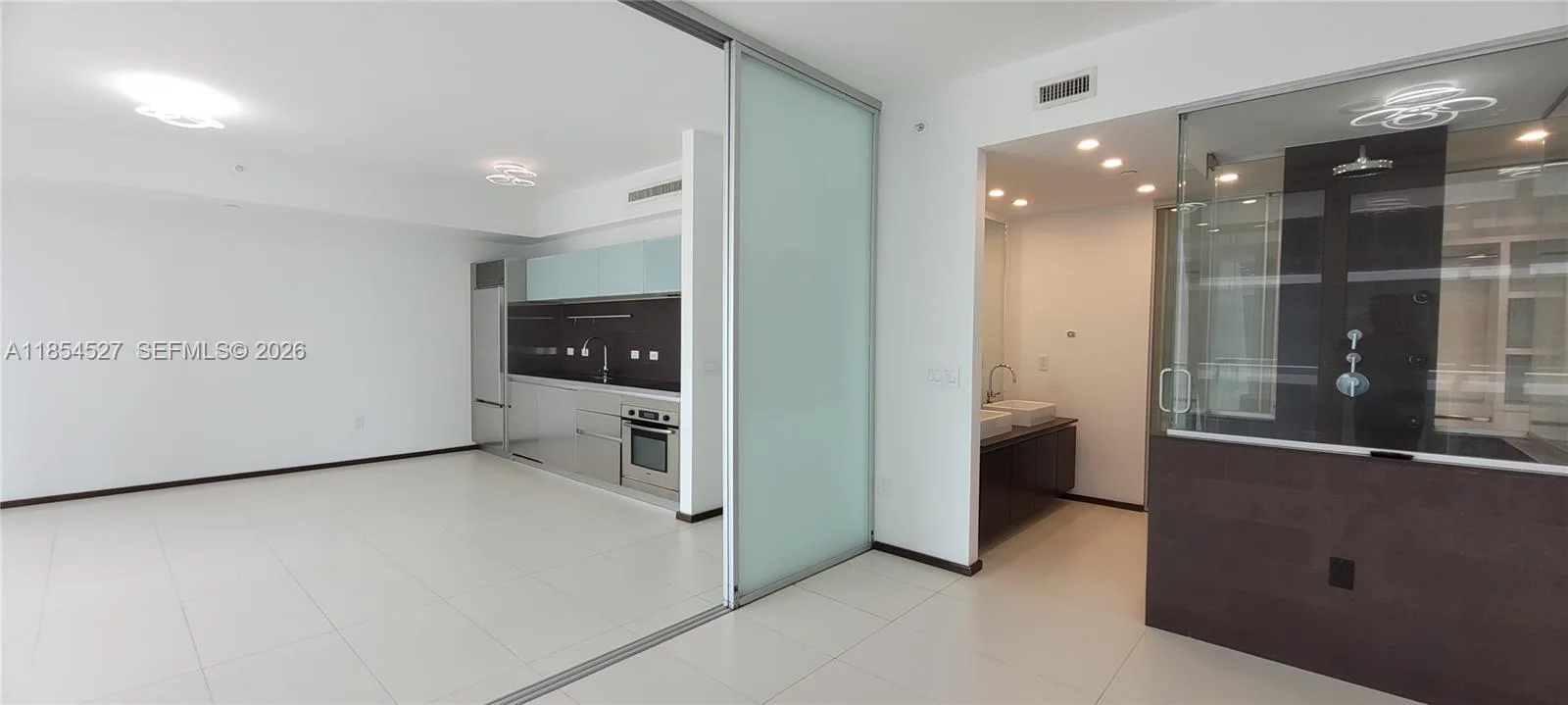 1040 Biscayne Blvd # 3508, Miami, FL 33132 photo 8