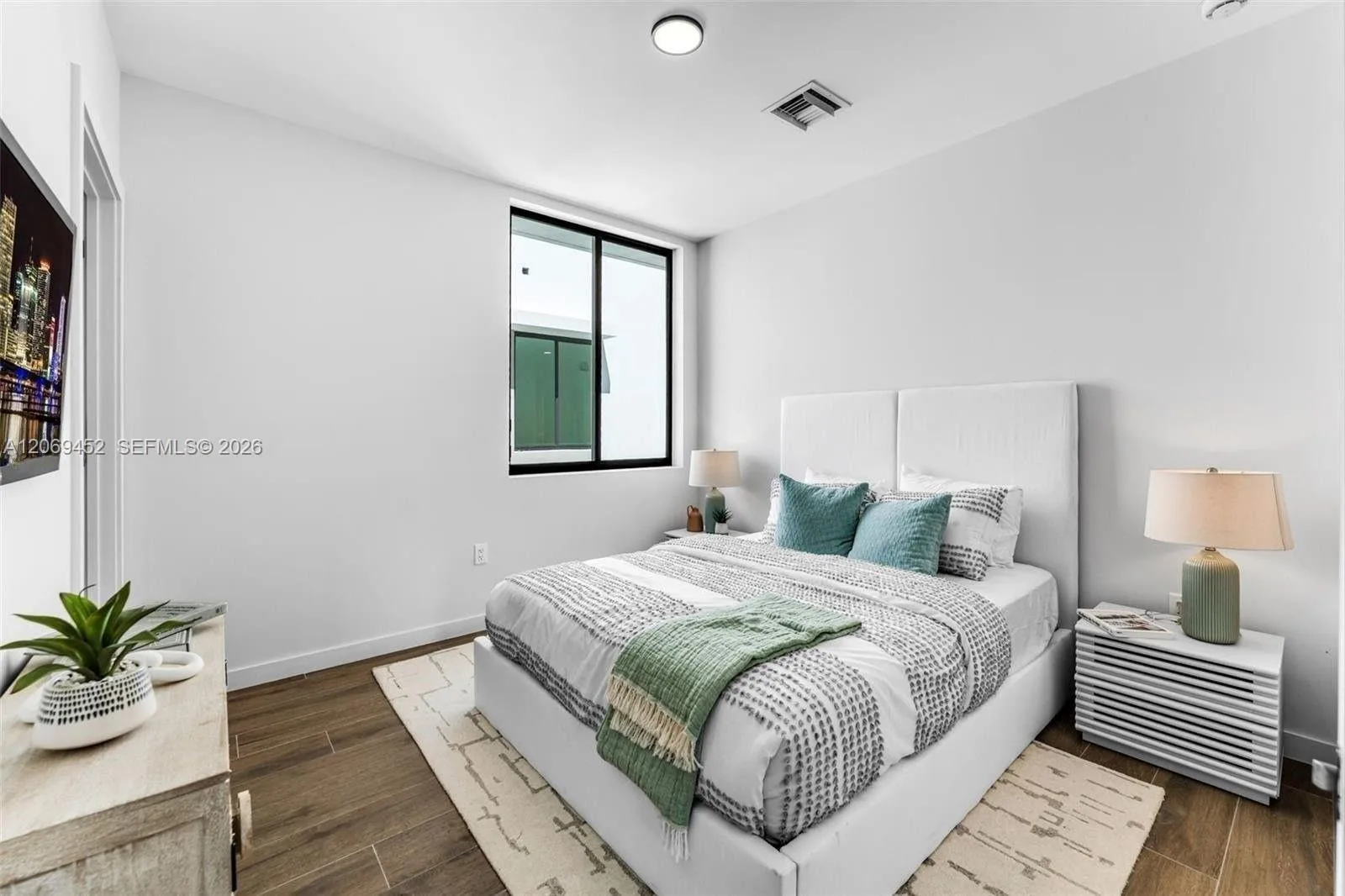 525 NE 61st St, Miami, FL 33137 photo 9