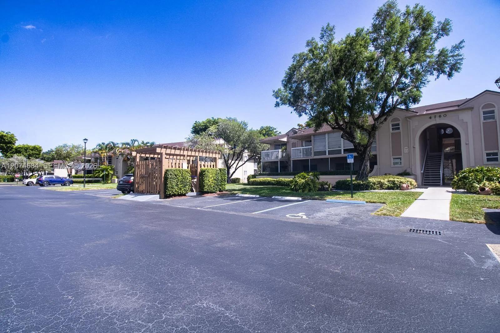 4760 NW 102nd Ave # 103-12, Doral, FL 33178 — zdjęcie 2