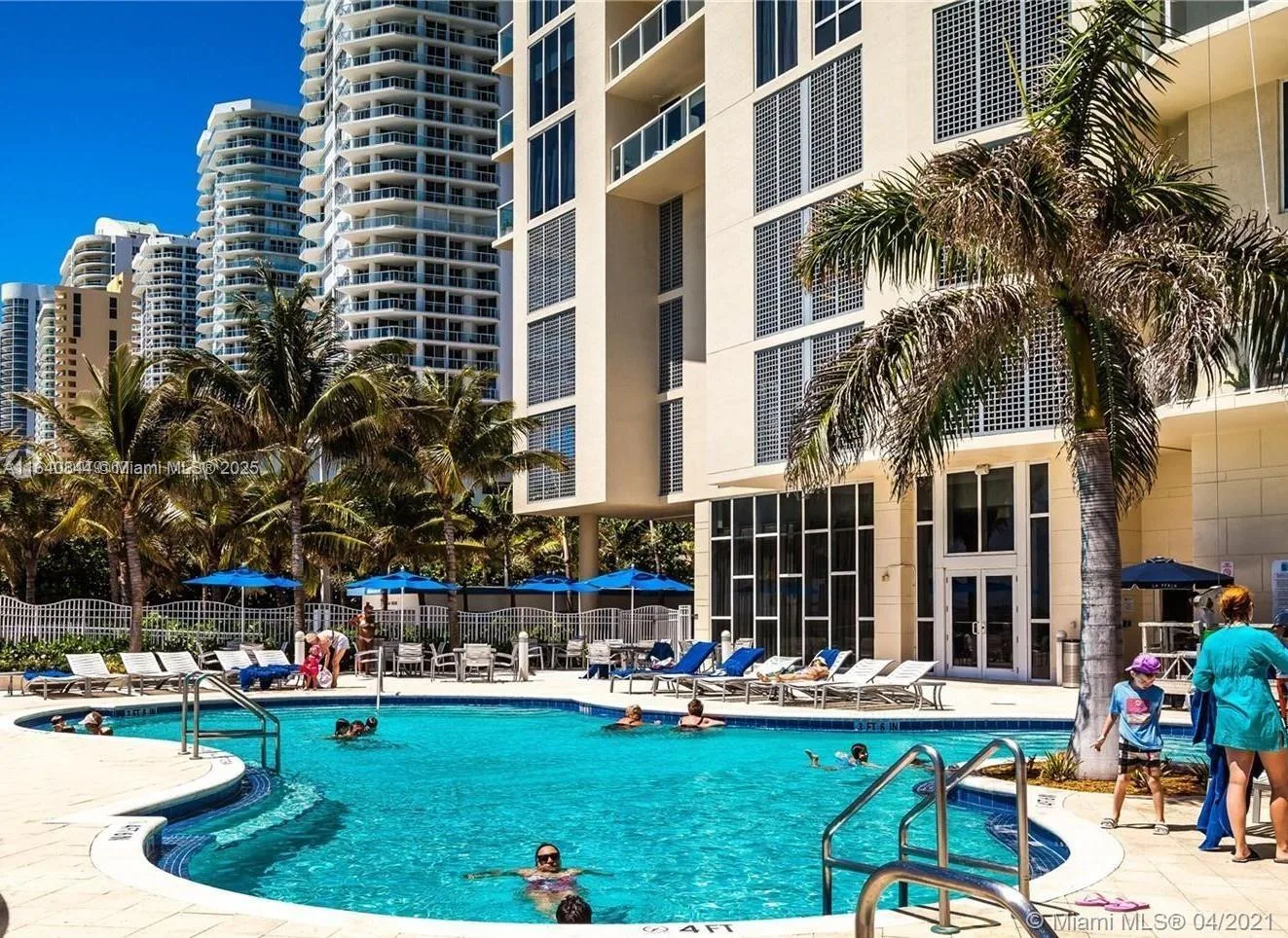 16699 Collins Ave # 2006, Sunny Isles Beach, FL 33160 photo 2