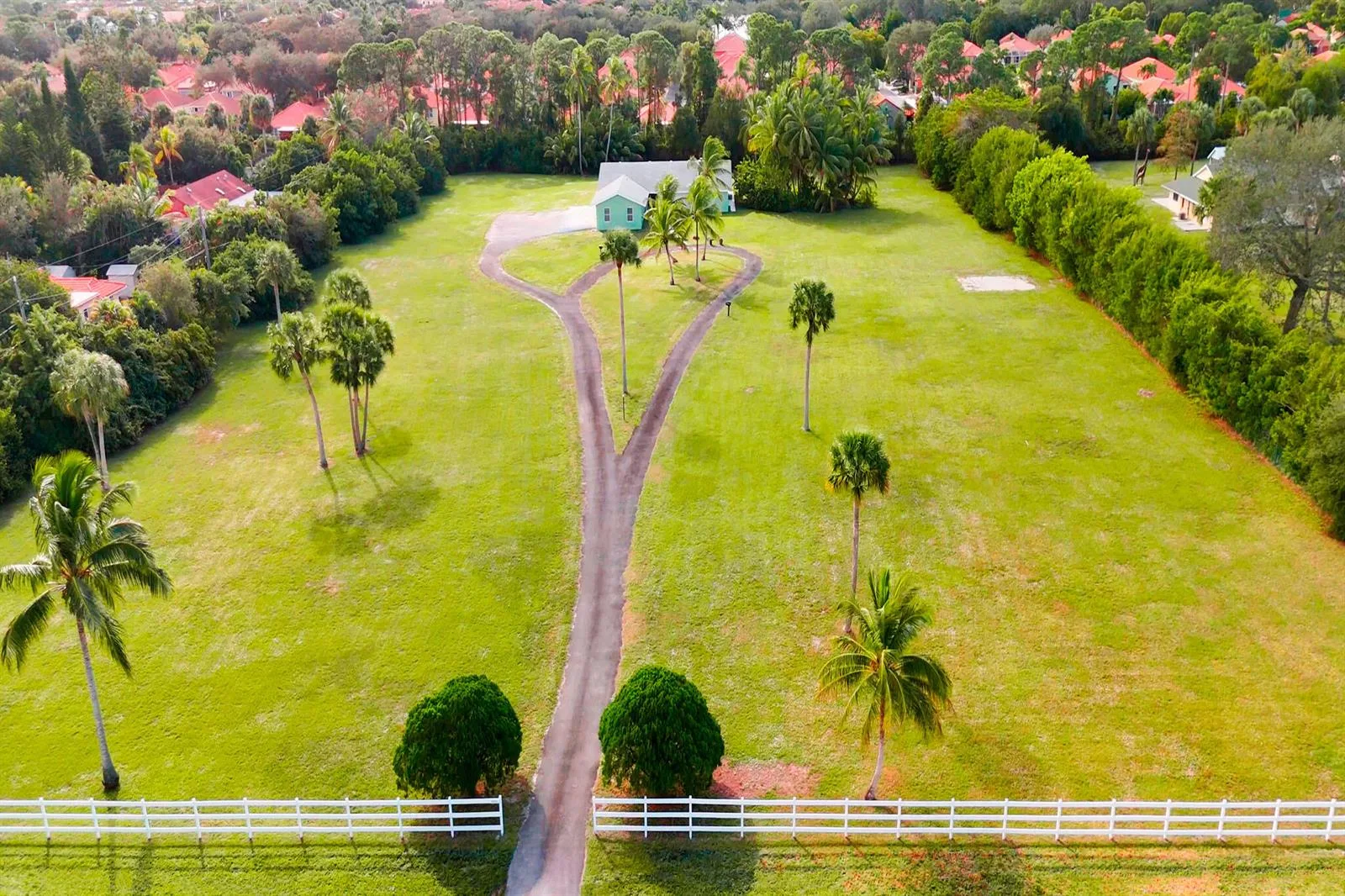 4656 Lillian Avenue, Palm Beach Gardens, FL 33418