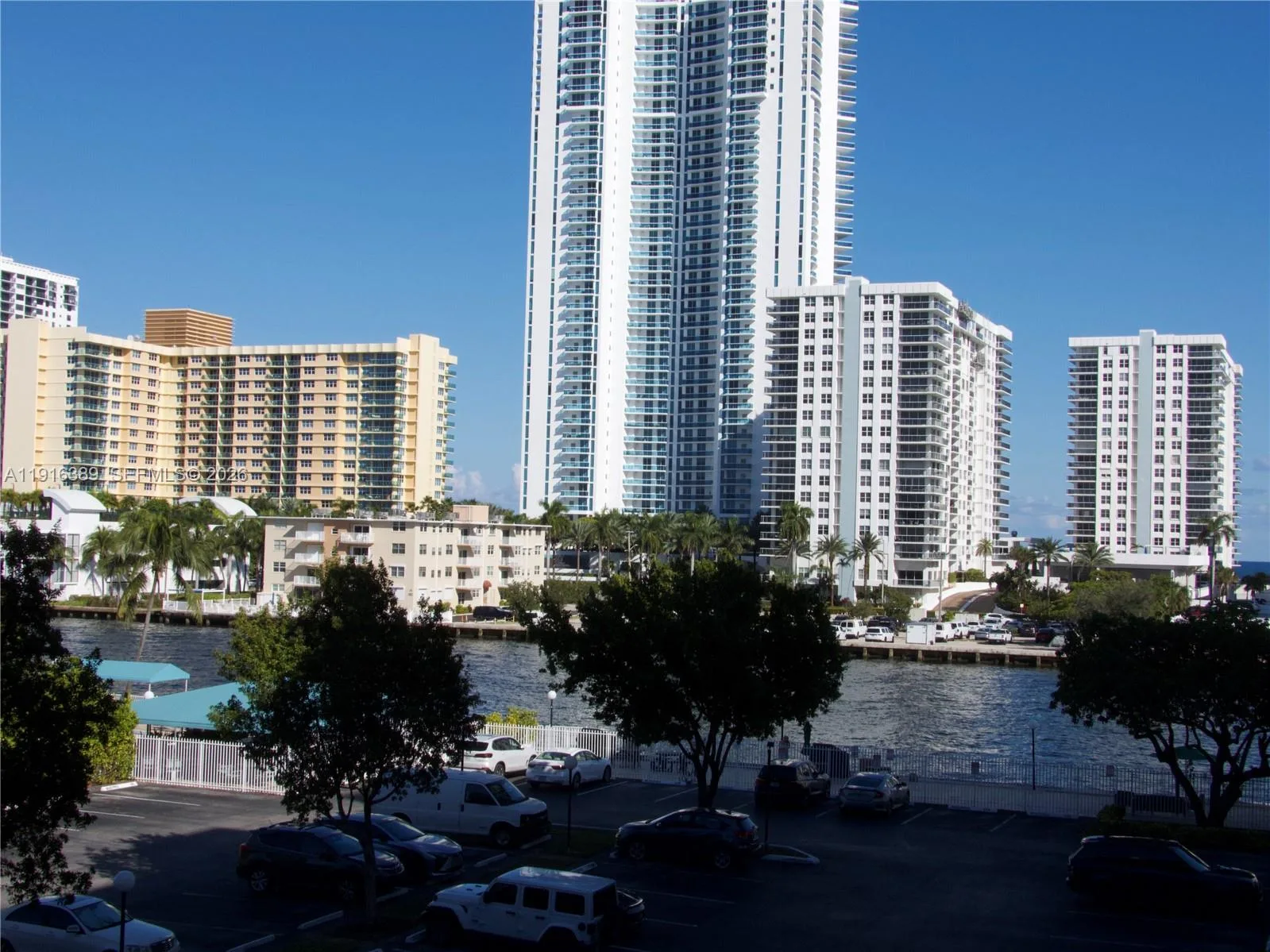 800 Parkview Dr # 402, Hallandale Beach, FL 33009