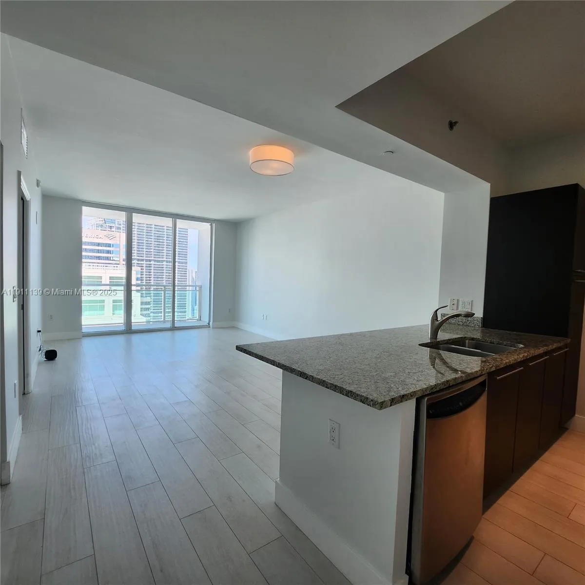 950 Brickell Bay Dr # 3702, Miami, FL 33131 photo 5