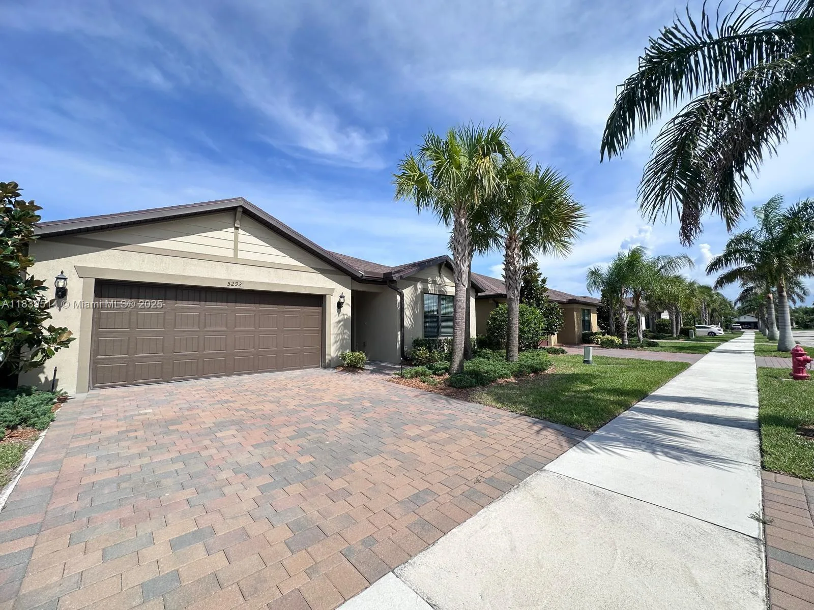5292 Jasper Sq # 5292, Vero Beach, FL 32967