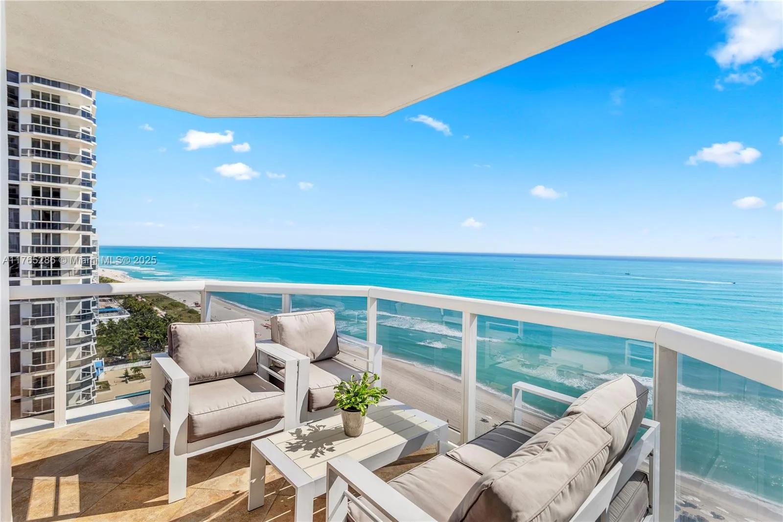 4775 Collins Ave # 2101, Miami Beach, FL 33140