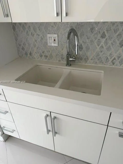 19707 Turnberry Way # 24B, Aventura, FL 33180 photo 9