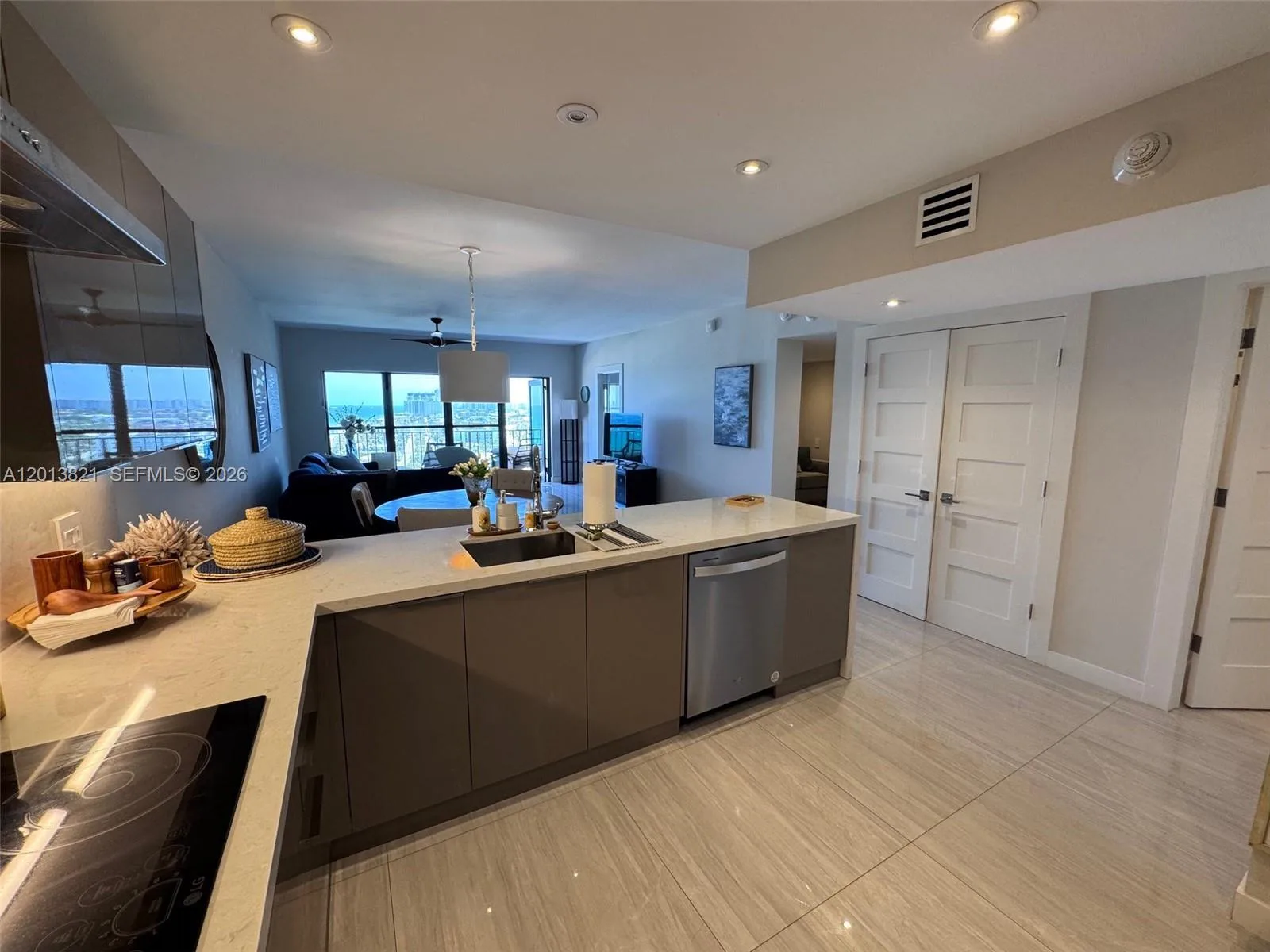 4900 N Ocean Blvd # 1601, Lauderdale By The Sea, FL 33308 photo 3