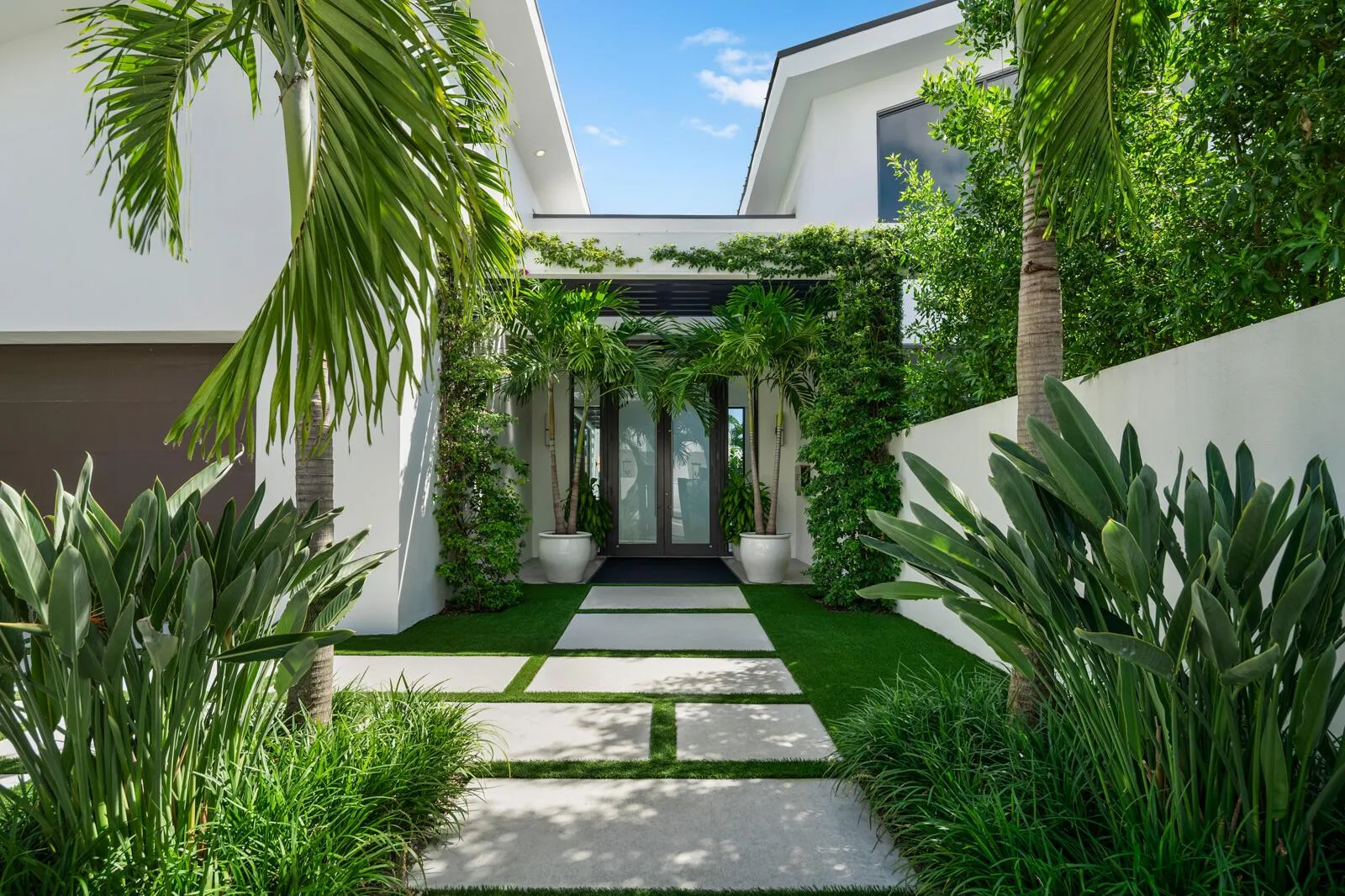 4444 Washington Road, West Palm Beach, FL 33405